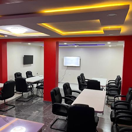 De Rigg Place, Surulere Лаґос Екстер'єр фото