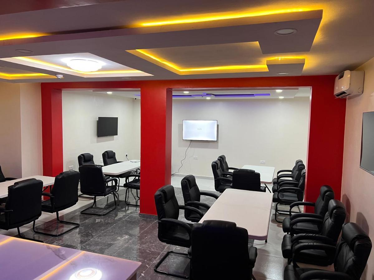 De Rigg Place, Surulere Лаґос Екстер'єр фото
